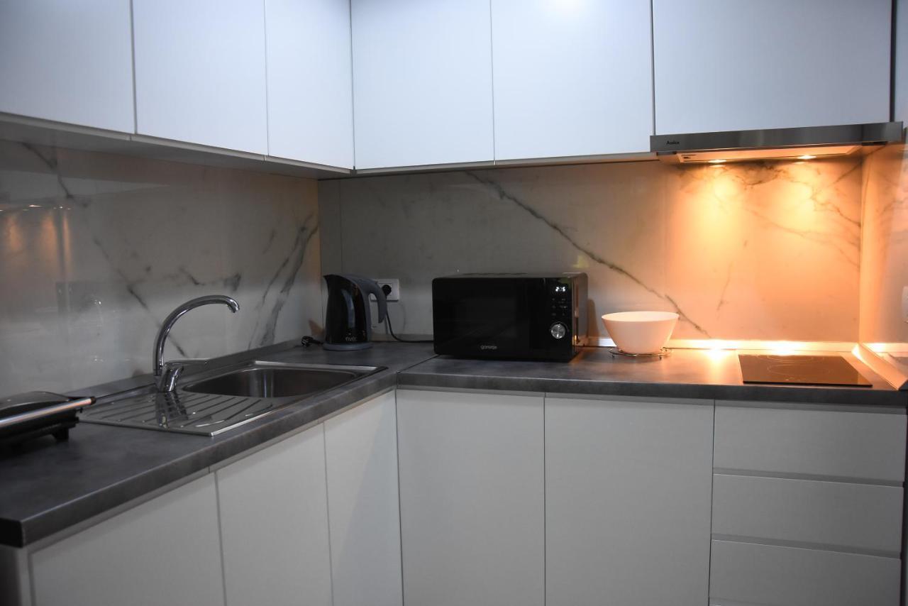 Click Apartments - Tirana Exterior photo